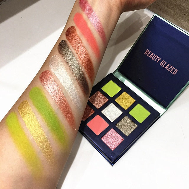 Shimmer Pigmented Eye Shadow - Klassiichic